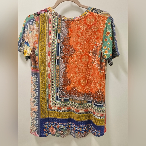 Johnny Was Anika Short Sleeve V-Neck Tee Size XS - Picture 6 of 12